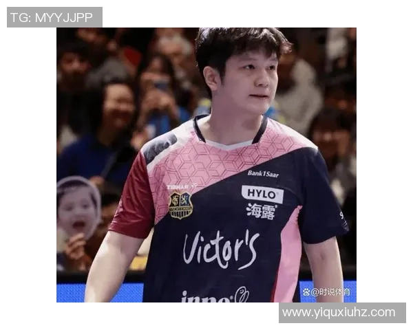 樊振东欧冠首胜激萌再现C罗经典庆祝，粉色球衣下霸气又心爱